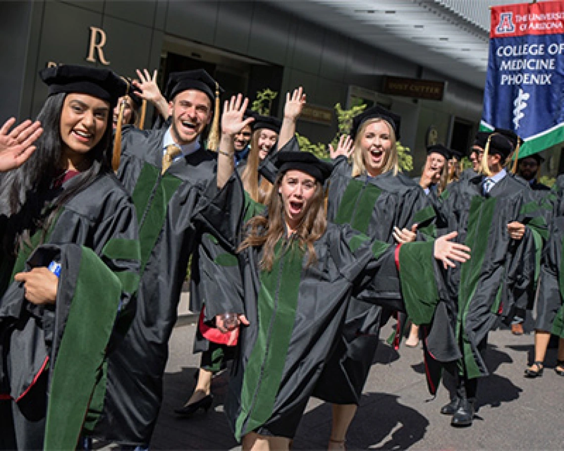 Thirty New Phoenix Physicians Graduate Early to Battle COVID-19